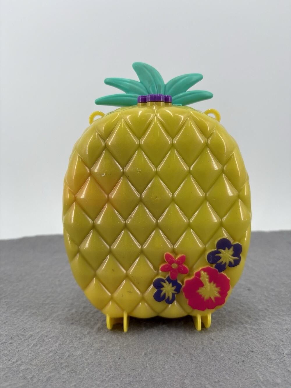 Polly Pocket Tropicool Pineapple Wearable Purse Compact With Figures